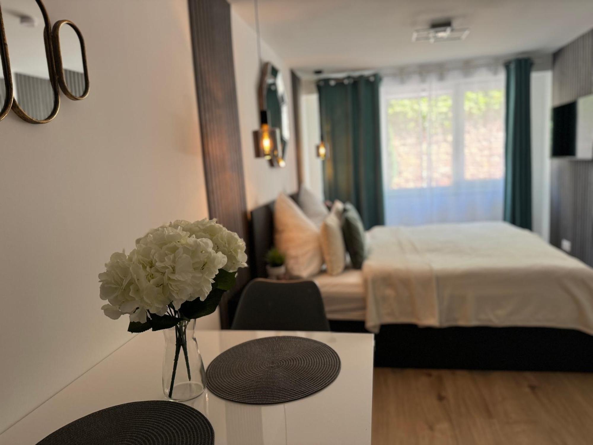 Prime Host Sophie Apartments Карлсруэ Экстерьер фото